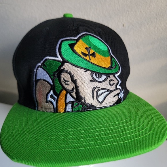 Notre Dame Fighting Irish Tesant Snapback Hat Leprechaun Big Logo Black/Green - Picture 2 of 8